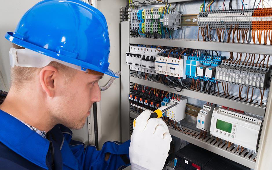 électricien installateur Antony