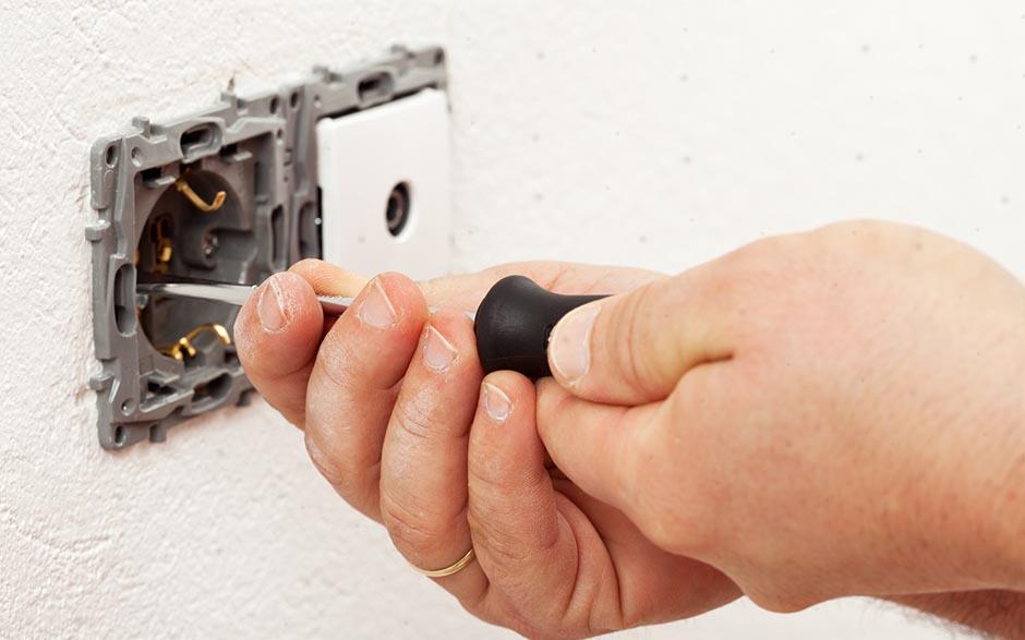 cherche électricien pas cher Paris 3